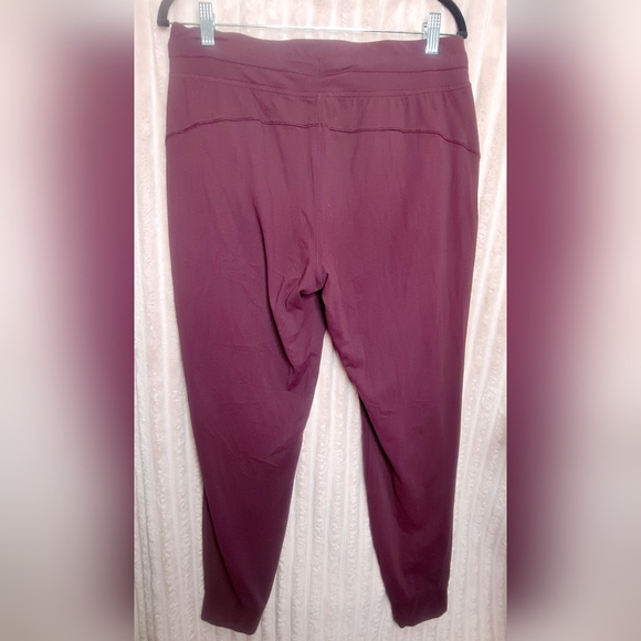 Lululemon ready to rulu high rise joggers size 10 7/8 length color maroon - Picture 6 of 16